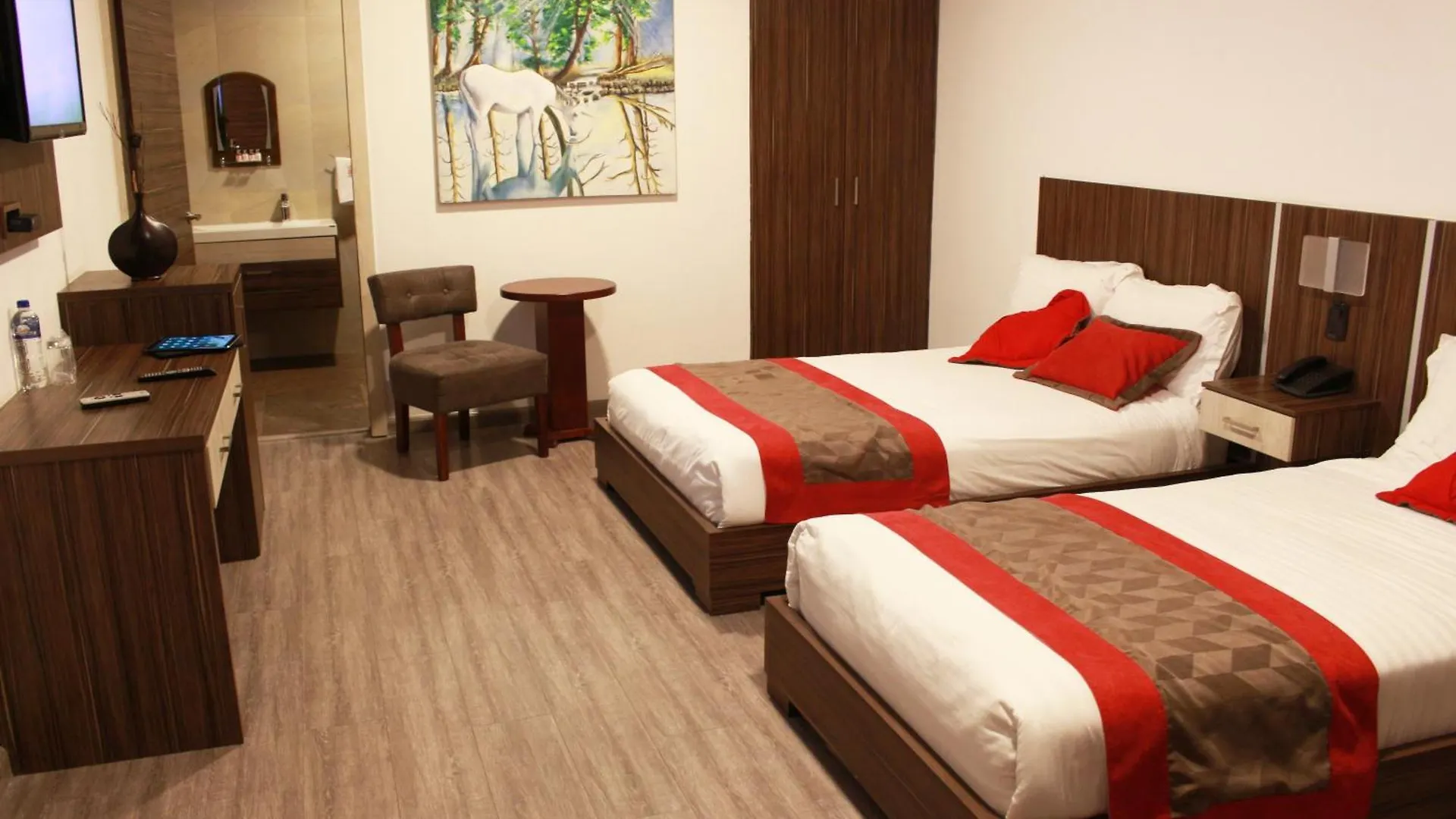 קואנקה Hotel Santiago De Compostella Suites 3*,